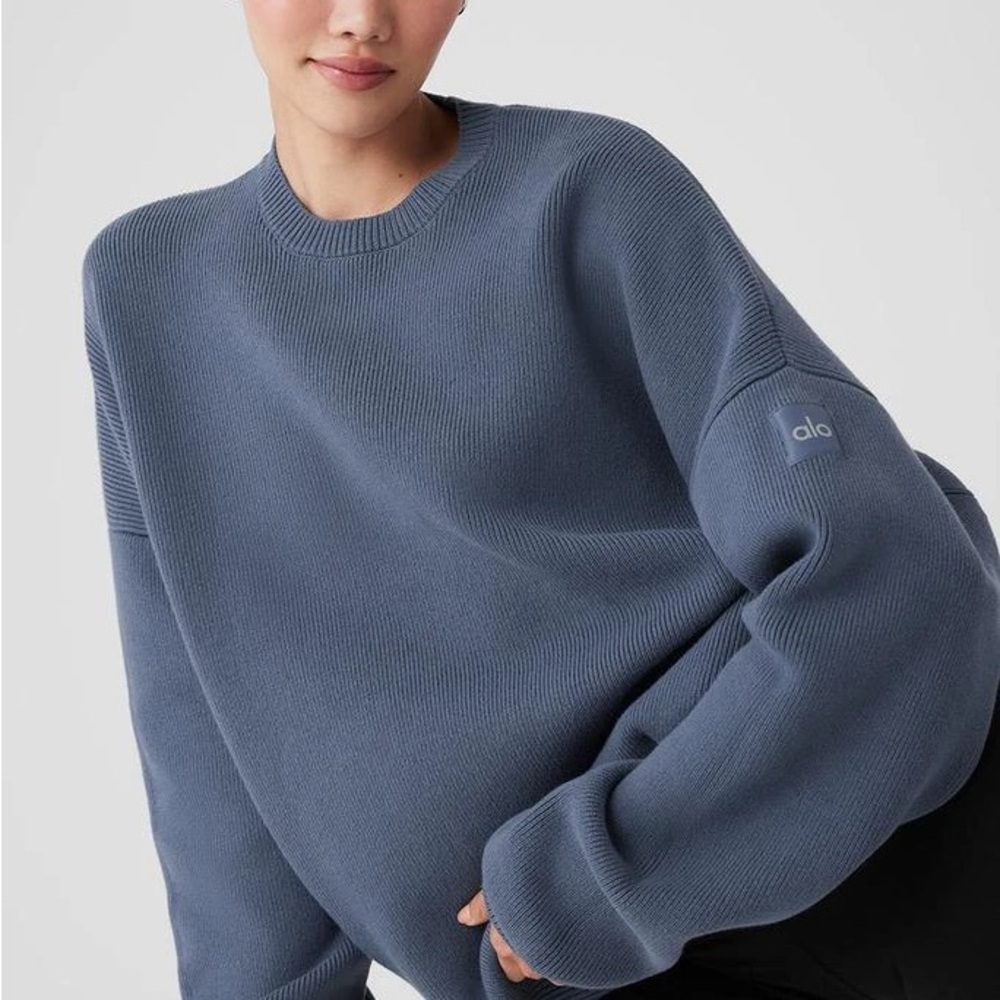 ALO Yoga Classic Crew Neck in Slate